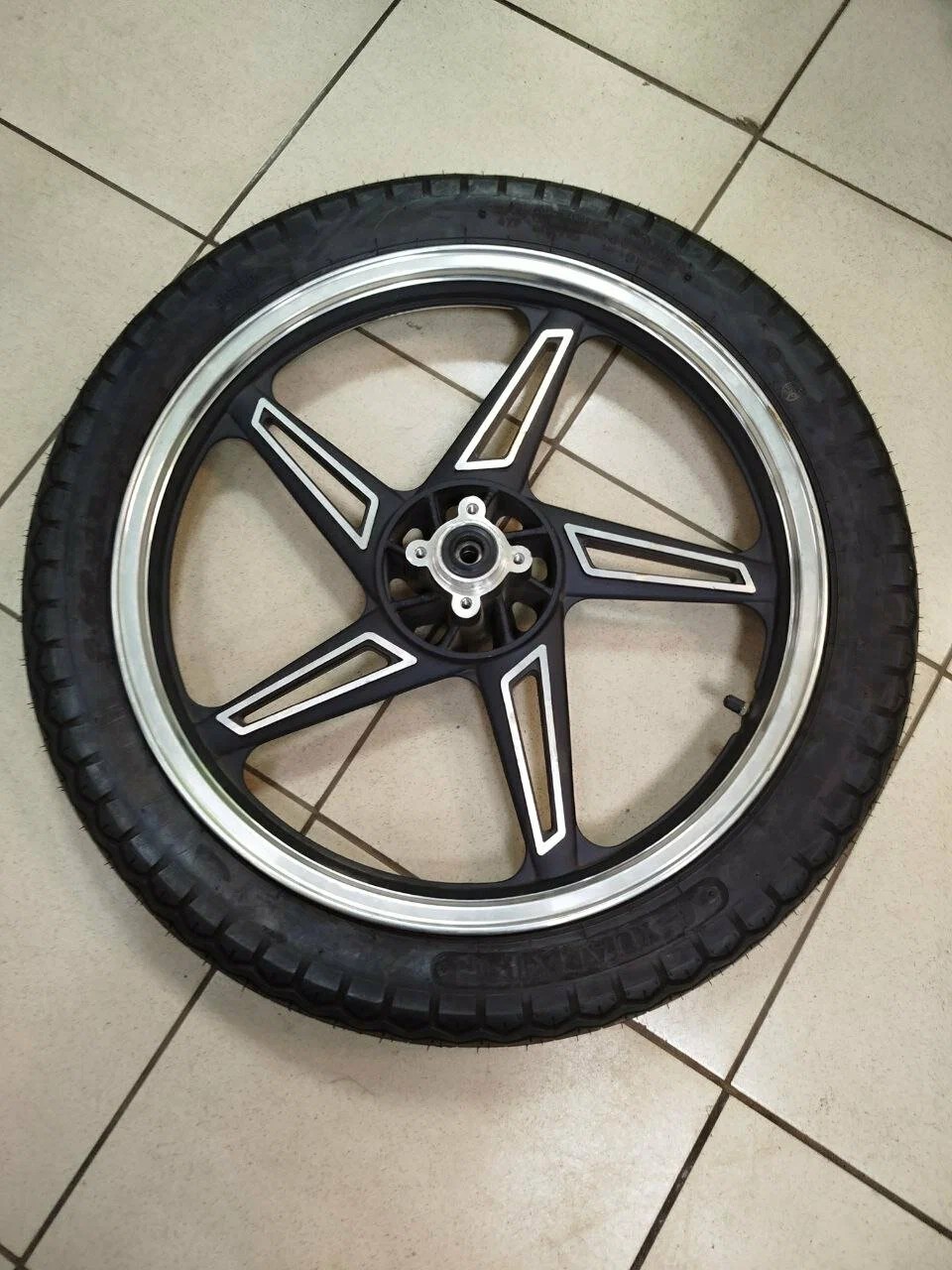 MAG2192 Колесо переднее в сборе R18 на Racer Magnum 200см3, Stels Delta 200, Motoland Country 250 (R0000085289)