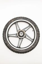 Колесо переднее в сборе 2,50-17, литье для мопеда Alpha Racer CM48Q, RC50 CM70, Trophy RC110N, Motoland, Regulmoto, Vento